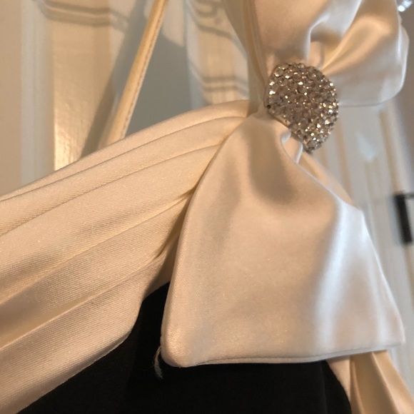 Cache Black and White Formal Dress - Picture 3 of 6